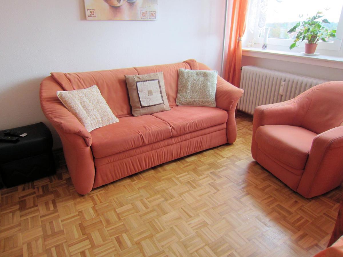 Private Apartment Near Fair Ground Хановер Екстериор снимка